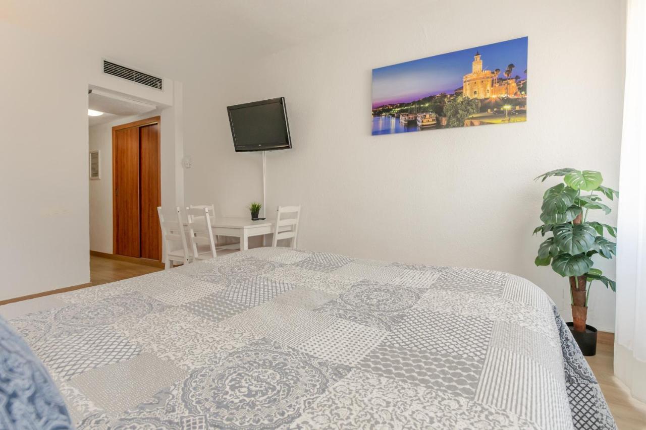 Apartament Hispalis Triana Sevilha Exterior foto